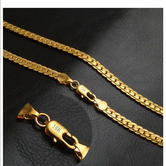 Jewelry - NEW 18K gold  silk classic classy chain necklace